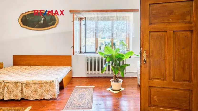 Prodej rodinného domu, Provodín, 290 m2