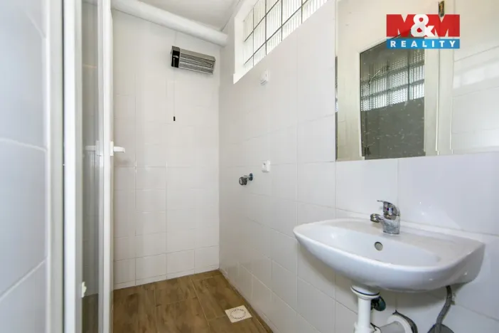 Pronájem obchodního prostoru, Praha - Zbraslav, 86 m2