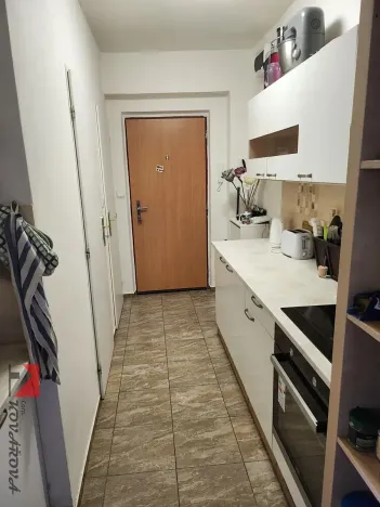 Prodej bytu 2+kk, Kralupy nad Vltavou, sídl. Hůrka, 38 m2