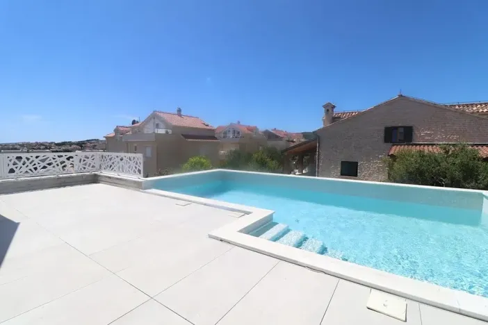 Prodej rodinného domu, Vodice, Chorvatsko, 194 m2