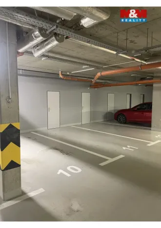 Pronájem garážového stání, Olomouc, Eduarda Hamburgera, 13 m2