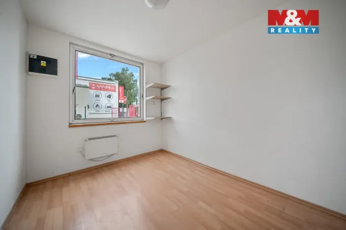 Pronájem skladu, Hradec Králové - Slezské Předměstí, Stavební, 1072 m2