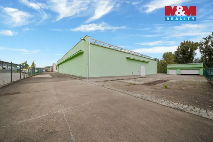 Pronájem skladu, Hradec Králové - Slezské Předměstí, Stavební, 1072 m2