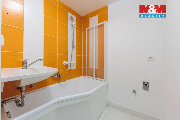 Prodej bytu 3+1, Sokolov, Švabinského, 62 m2