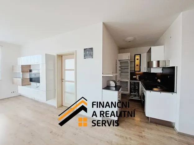 Pronájem bytu 3+kk, Praha - Vysočany, Freyova, 66 m2