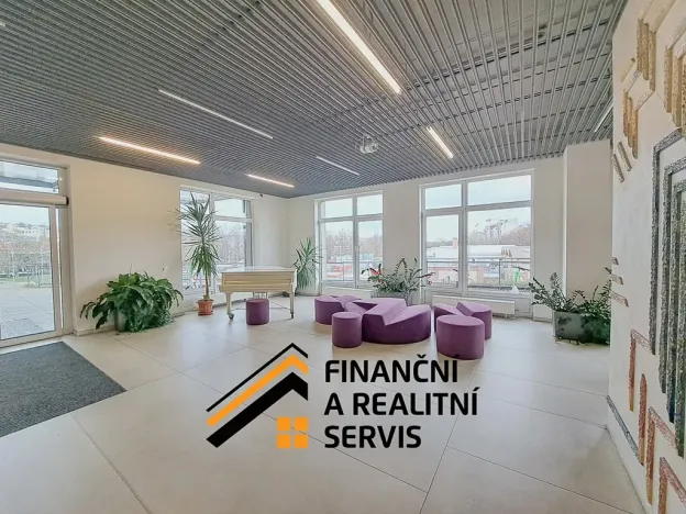 Pronájem bytu 3+kk, Praha - Vysočany, Freyova, 66 m2