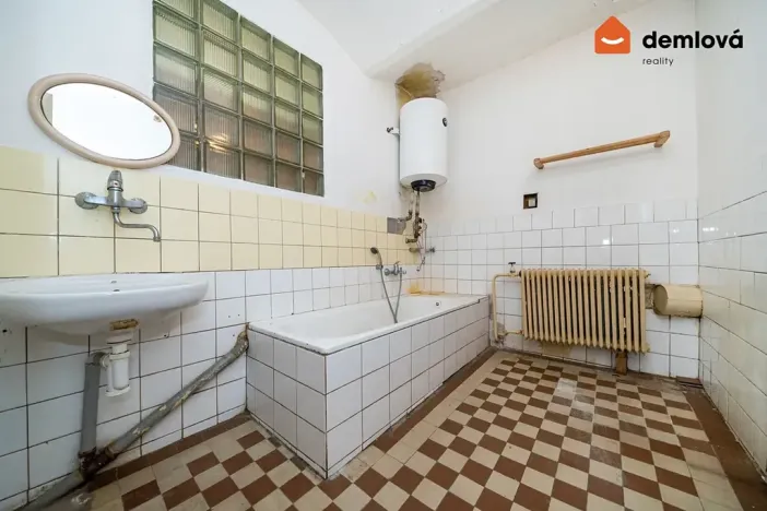 Prodej rodinného domu, Skřipov, 390 m2