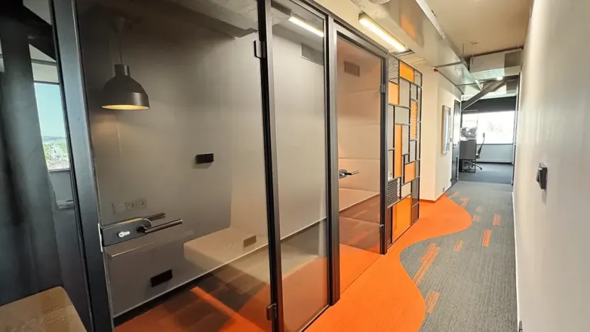 Pronájem kanceláře, Brno, Šumavská, 490 m2