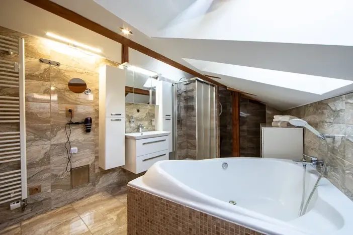 Prodej obchodního prostoru, Praha - Hlubočepy, Hlubočepská, 156 m2