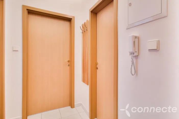 Pronájem bytu 2+kk, Zruč nad Sázavou, náměstí Míru, 36 m2