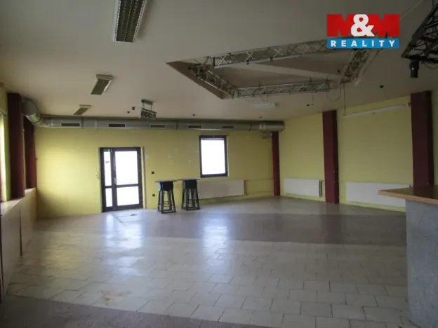 Pronájem obchodního prostoru, Ostrava - Zábřeh, Svazácká, 287 m2