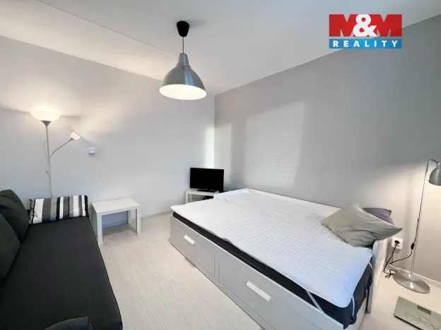 Pronájem bytu 1+1, Kostelec nad Orlicí, U Váhy, 38 m2