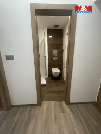 Pronájem bytu 1+kk, Náchod, Borská, 30 m2