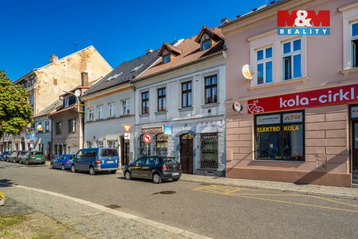 Prodej činžovního domu, Frýdlant, ČSA, 196 m2