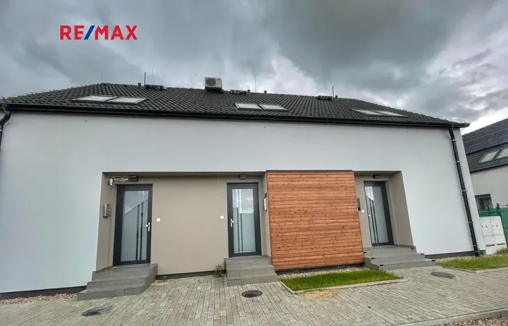 Pronájem bytu 3+kk, Smiřice, 101 m2