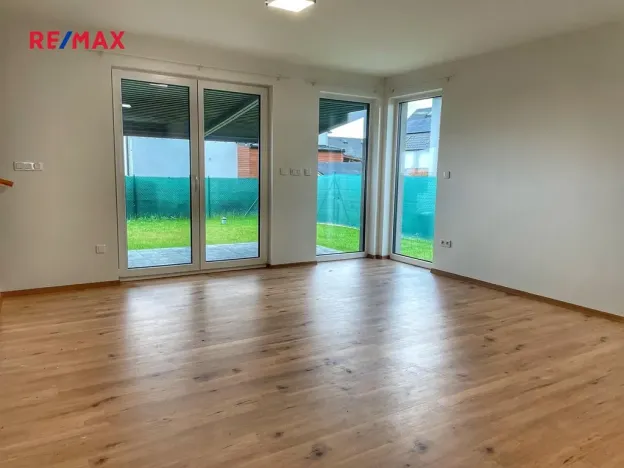 Pronájem bytu 3+kk, Smiřice, 101 m2