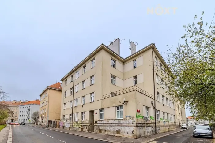 Pronájem bytu 2+kk, Praha - Nusle, Na Jezerce, 51 m2