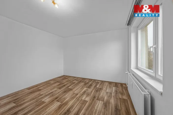 Pronájem bytu 1+1, Náchod, Raisova, 32 m2