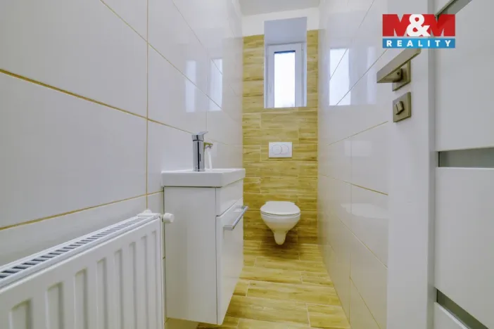 Prodej činžovního domu, Luby, Revoluční, 218 m2