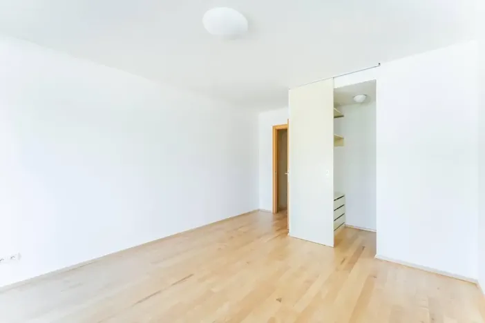 Pronájem bytu 3+kk, Praha - Vysočany, Podnádražní, 100 m2