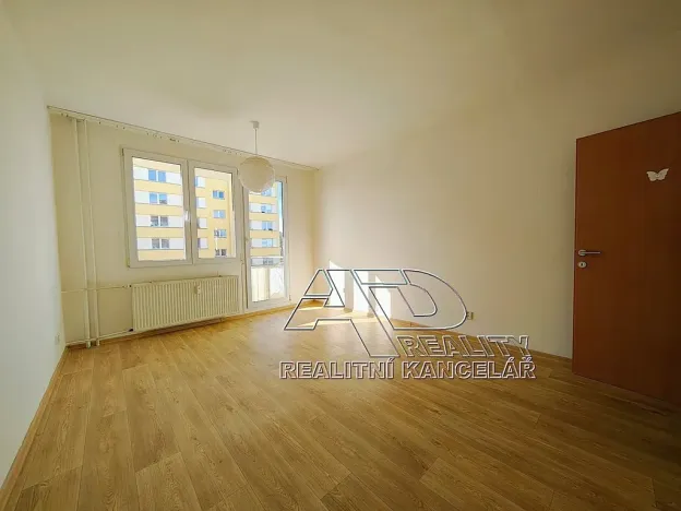 Pronájem atypického bytu, České Budějovice, Branišovská, 61 m2