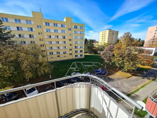 Pronájem atypického bytu, České Budějovice, Branišovská, 61 m2