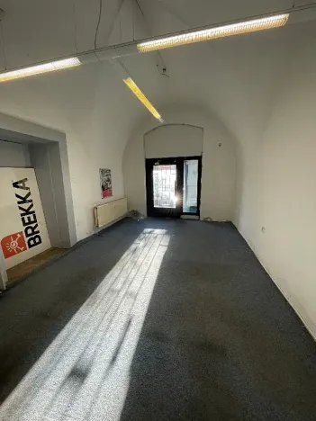 Pronájem obchodního prostoru, Chrudim, Fortenská, 47 m2