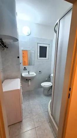 Pronájem bytu 1+kk, Praha - Braník, Pod vinohradem, 27 m2