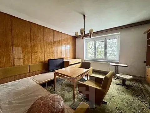 Pronájem bytu 2+1, Třebíč, Václavské nám., 69 m2