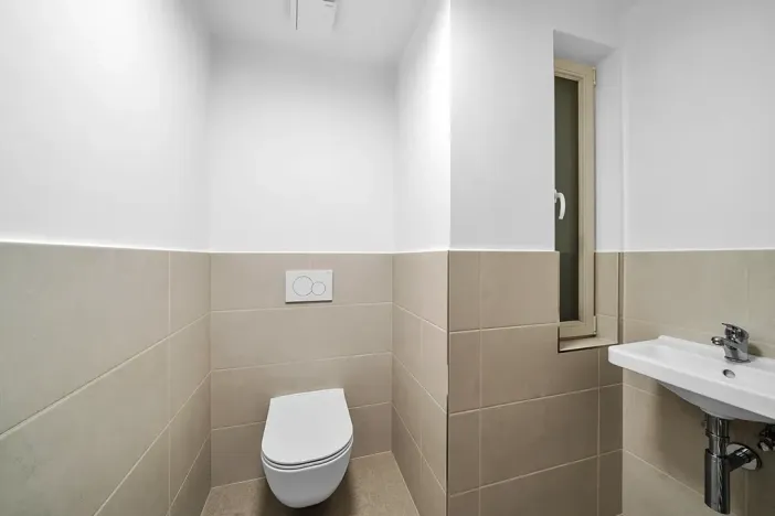 Pronájem bytu 2+1, Praha - Smíchov, Grafická, 64 m2