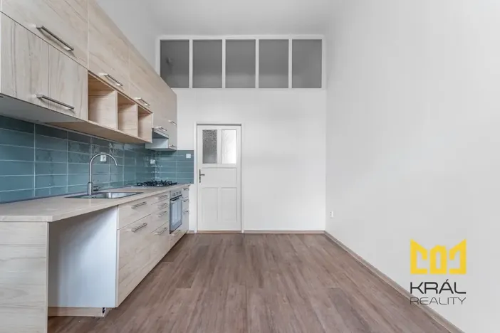 Pronájem bytu 3+1, Praha - Smíchov, Arbesovo náměstí, 113 m2