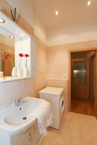 Pronájem bytu 2+kk, Praha - Vinohrady, Na Kozačce, 48 m2