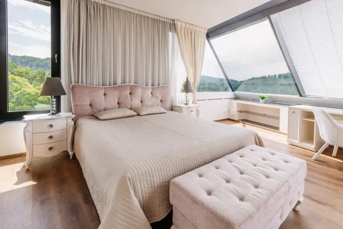 Prodej bytu 4+kk, Karlovy Vary, Pražská silnice, 155 m2