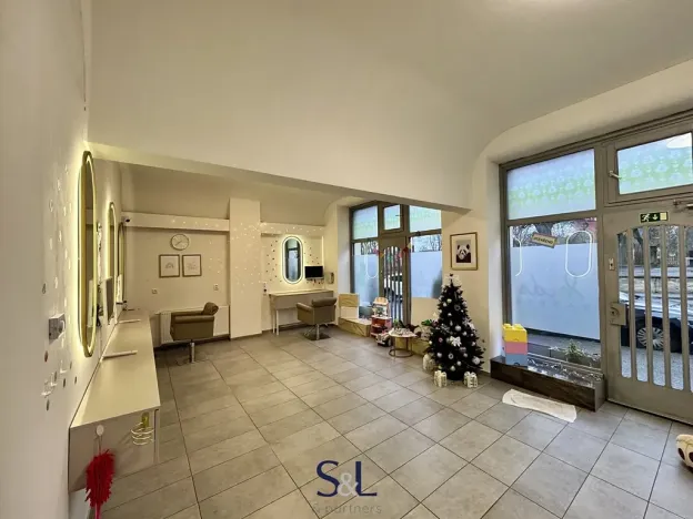 Pronájem obchodního prostoru, Liberec, Valdštejnská, 58 m2