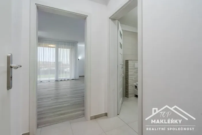 Pronájem bytu 1+kk, Uhlířské Janovice, Hrnčířská, 30 m2