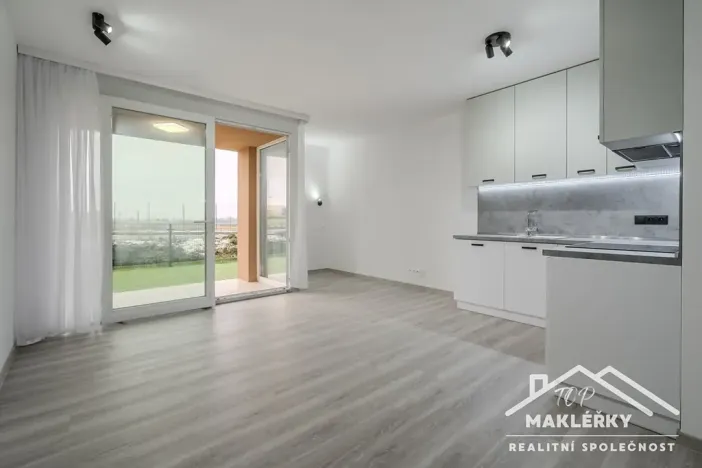 Pronájem bytu 1+kk, Uhlířské Janovice, Hrnčířská, 30 m2