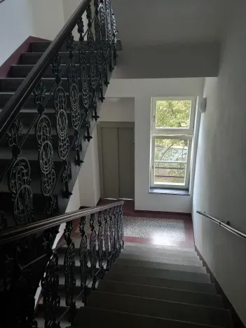 Pronájem bytu 2+kk, Praha - Holešovice, Letohradská, 48 m2