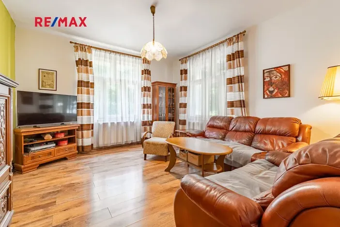 Prodej rodinného domu, Kytlice, 421 m2