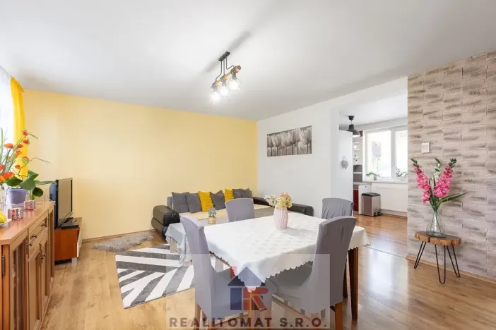 Pronájem rodinného domu, Horoušany, Na Svahu, 133 m2