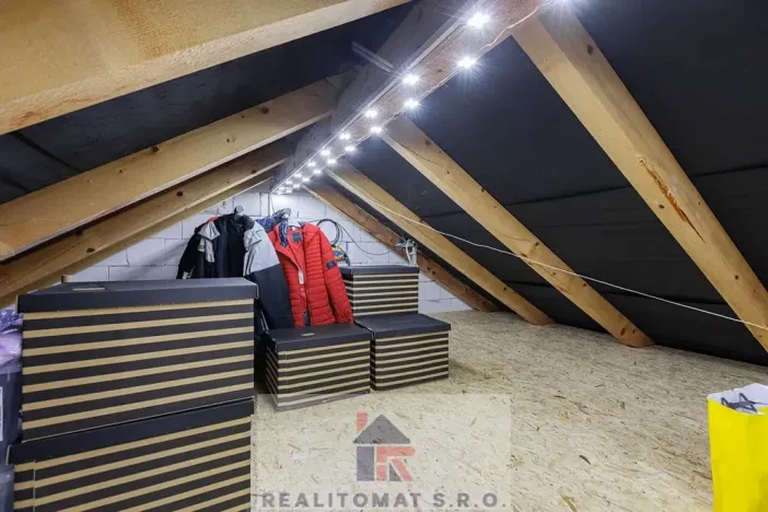 Pronájem rodinného domu, Horoušany, Na Svahu, 133 m2