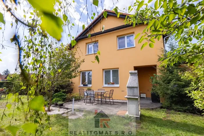 Pronájem rodinného domu, Horoušany, Na Svahu, 133 m2