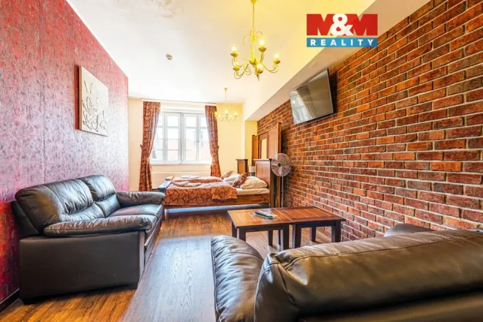 Pronájem bytu 2+kk, Plzeň - Vnitřní Město, Zbrojnická, 80 m2