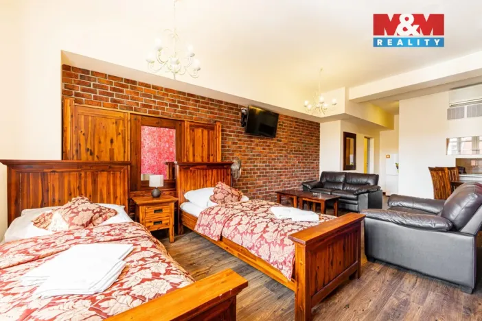 Pronájem bytu 2+kk, Plzeň - Vnitřní Město, Zbrojnická, 80 m2