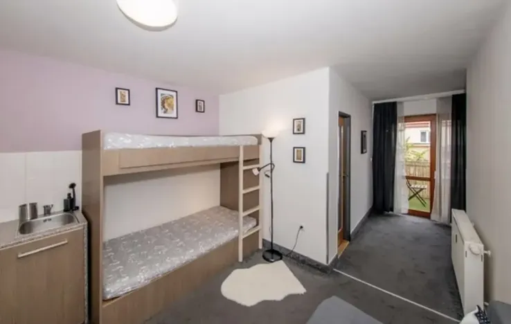 Pronájem bytu 2+kk, Praha, U Santošky, 50 m2