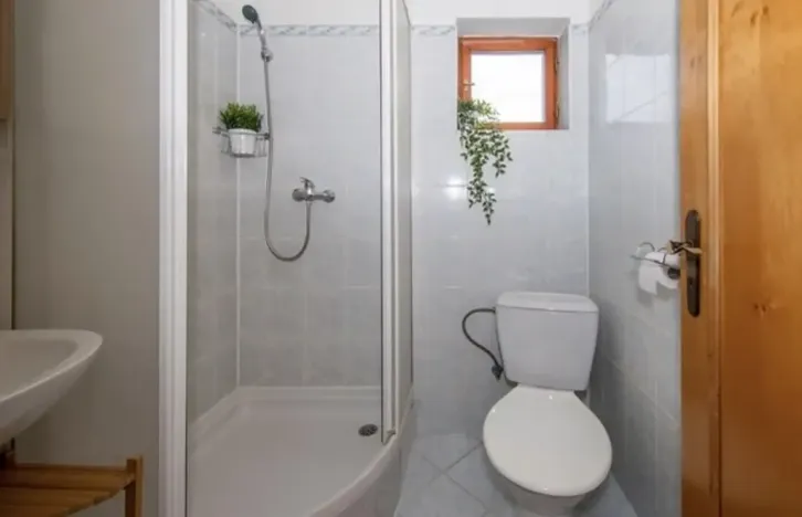 Pronájem bytu 2+kk, Praha, U Santošky, 50 m2