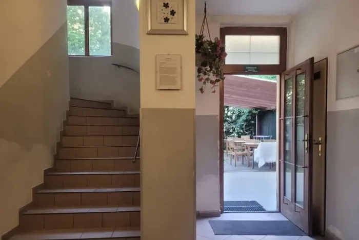 Pronájem bytu 2+kk, Praha, U Santošky, 50 m2