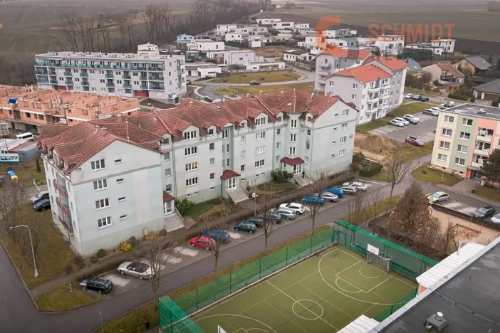 Prodej bytu 3+kk, Hustopeče, U Větrolamu, 76 m2
