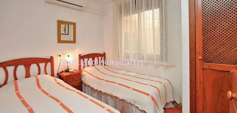 Prodej bytu 3+1, Alicante, Španělsko, 69 m2