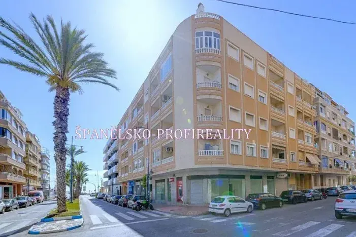 Prodej bytu 4+kk, Torrevieja, Španělsko, 75 m2