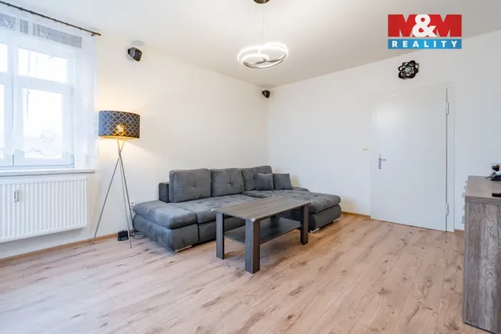 Prodej bytu 3+1, Vyšší Brod, Poschoďová, 92 m2